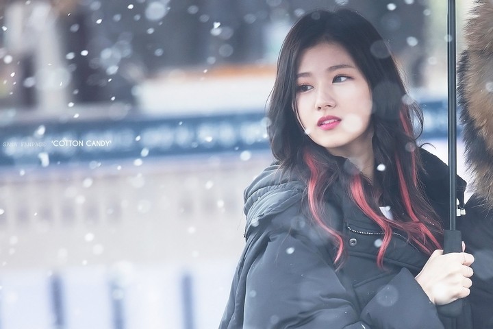 사나