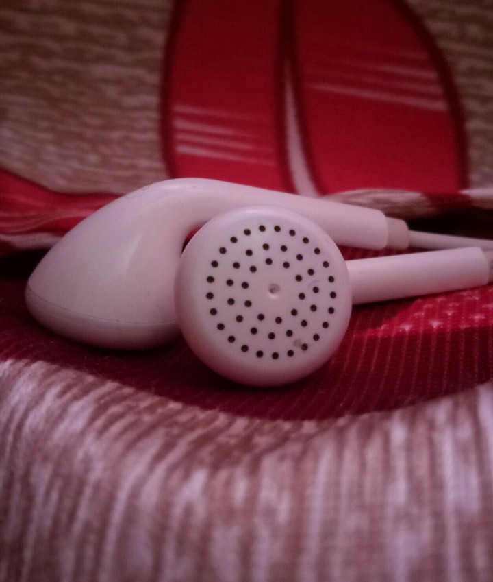ear phones