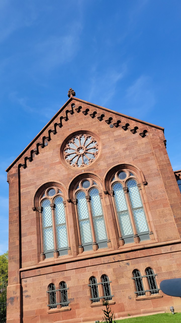rose window
