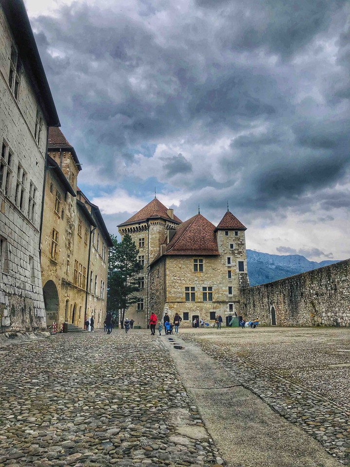 annecy castle