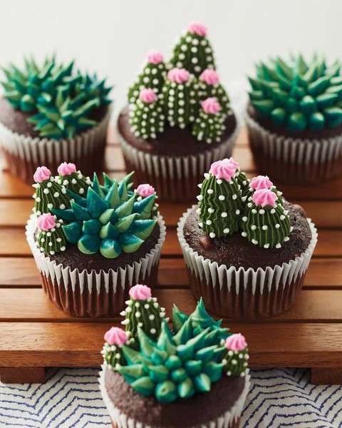 тапети flowerpot, ischoklad