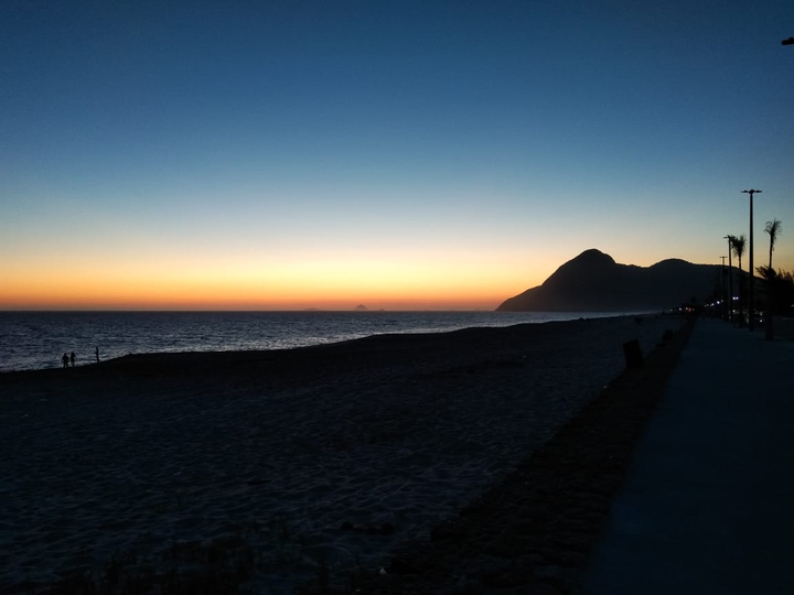 Anoitecer na praia