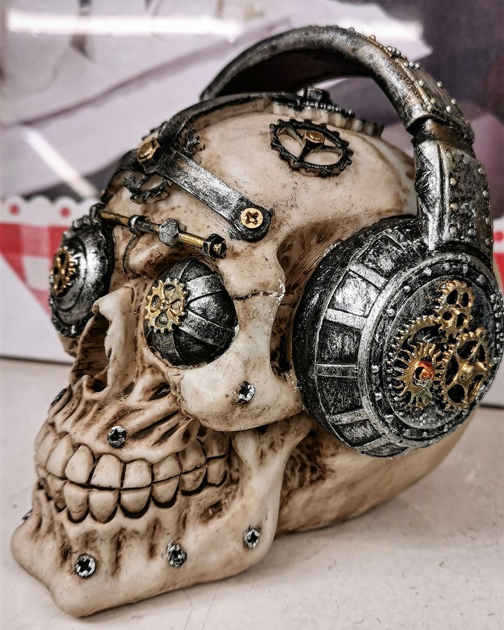 Skull