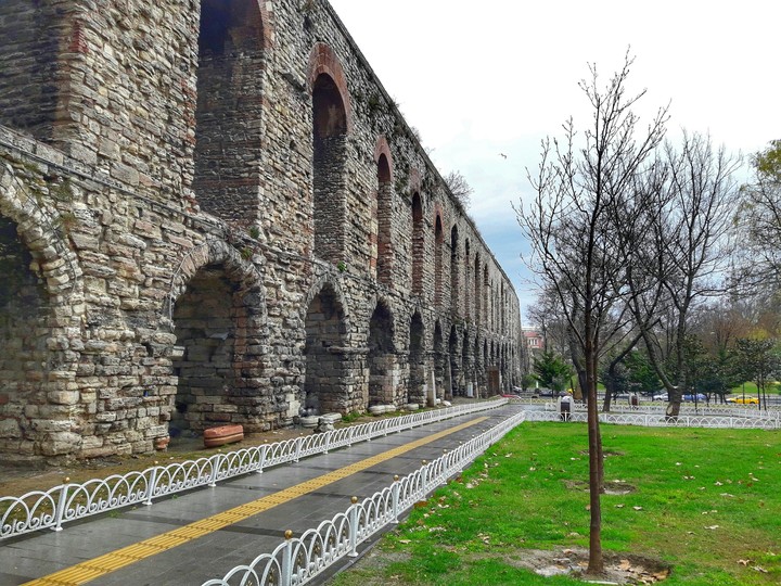 FATİH SURLARI