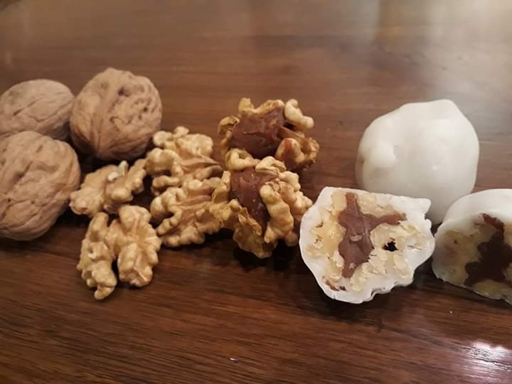 Nueces Confitadas