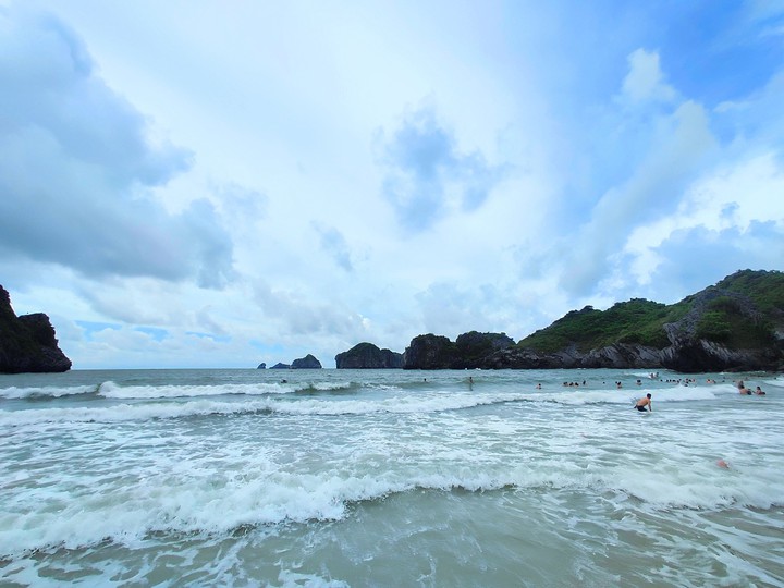 Vietnam's beach