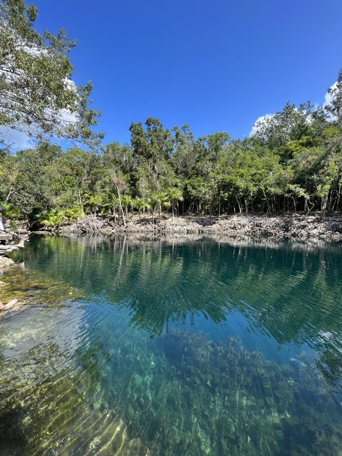 tapety lake, Water