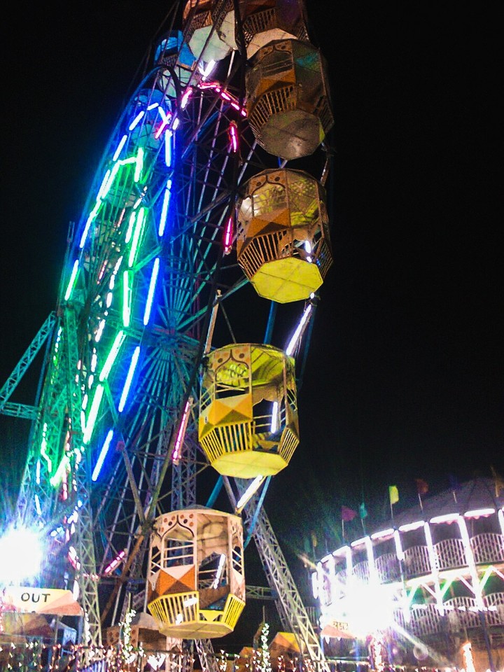 ferris-wheel
