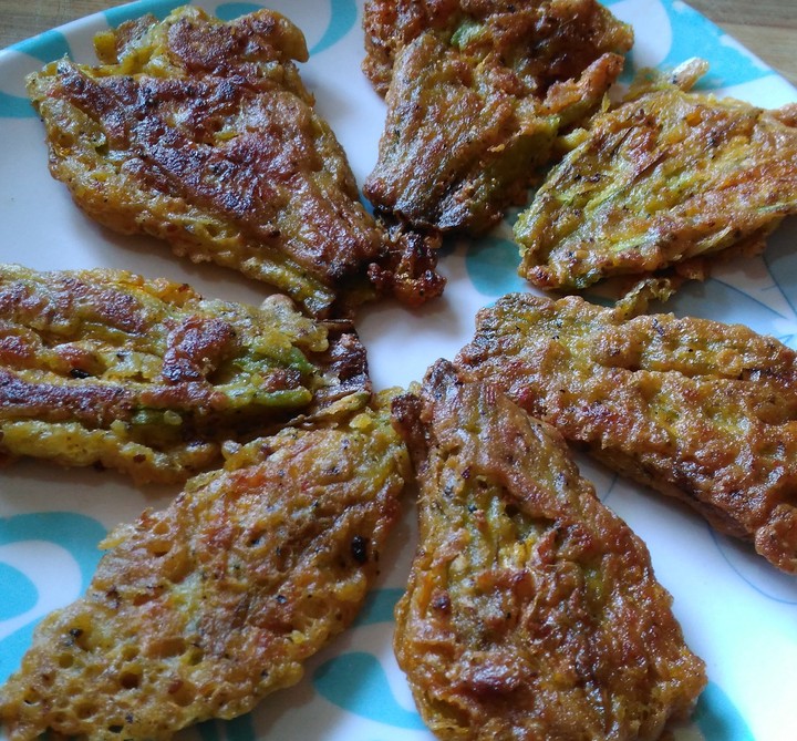 pumpkin flower fritters...#homemade#food