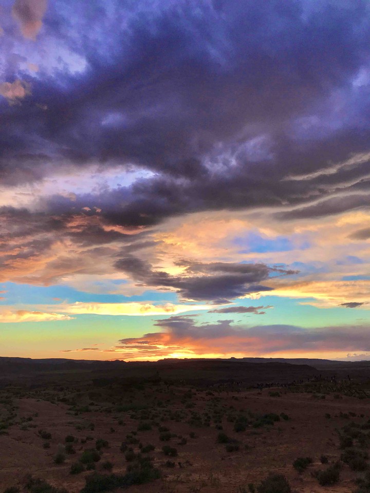 7:48pm in Arizona