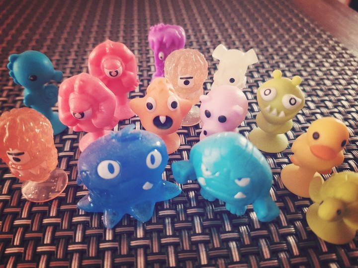toys