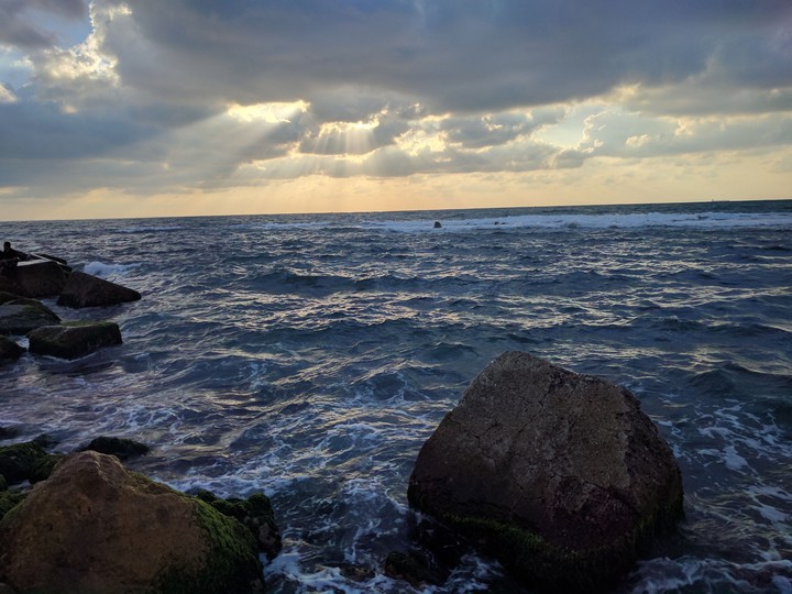 cloudy waves