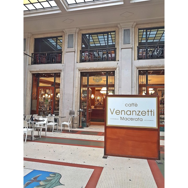 VENANZETTI CAFFÈ