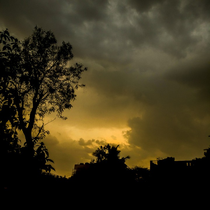 yellow light