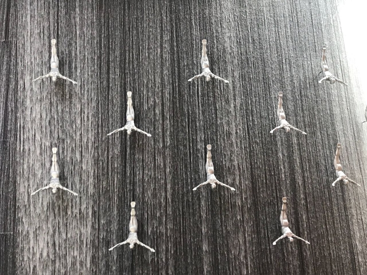 waterfall Dubai mall