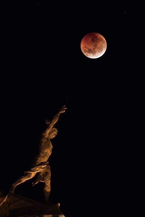 By Xavier Aragon - Beautiful