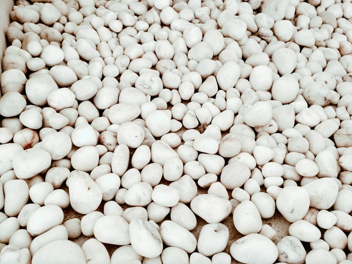 round white