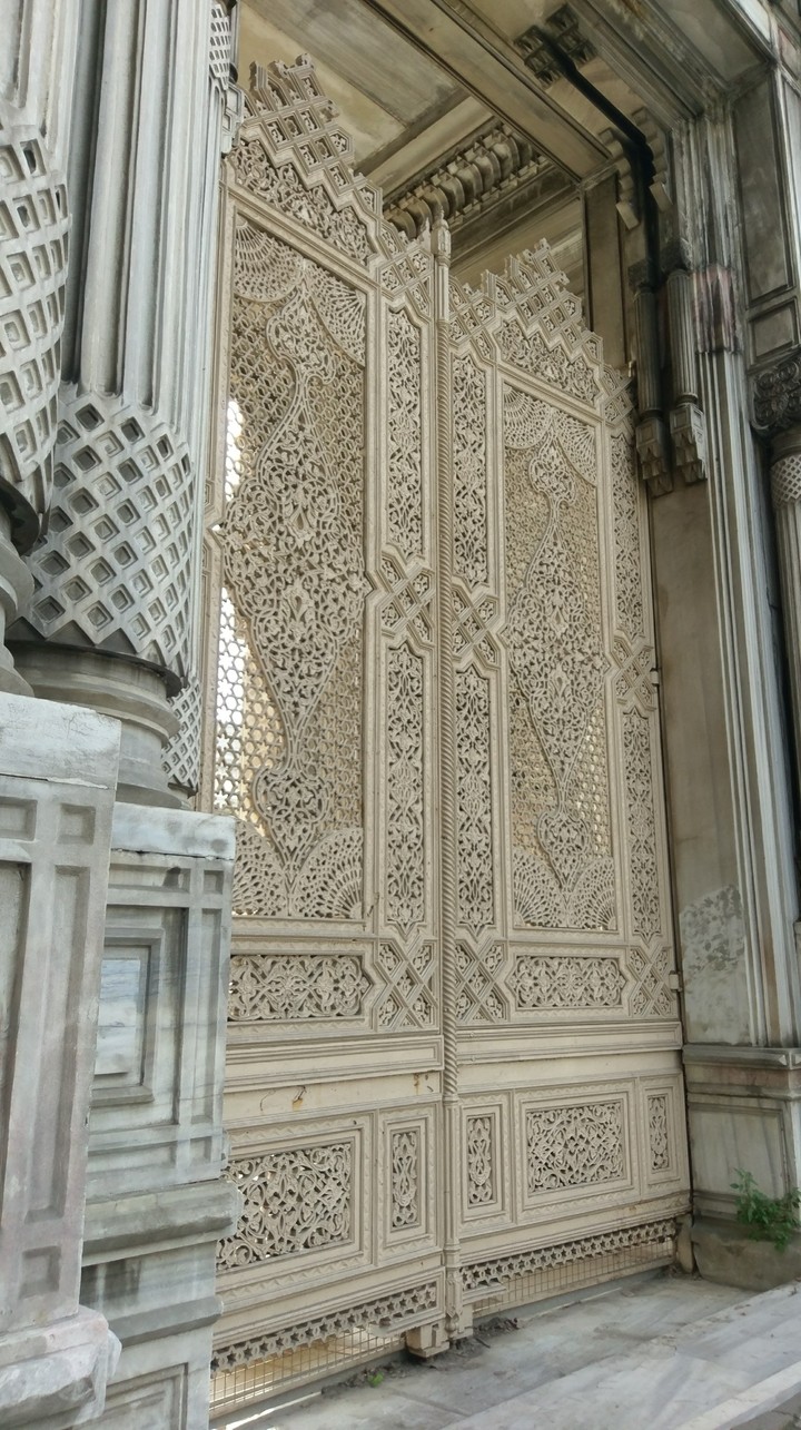 #turkey #Istanbul #palace #doors