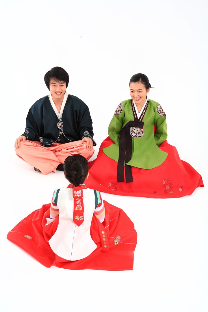 Family in Korean Dress