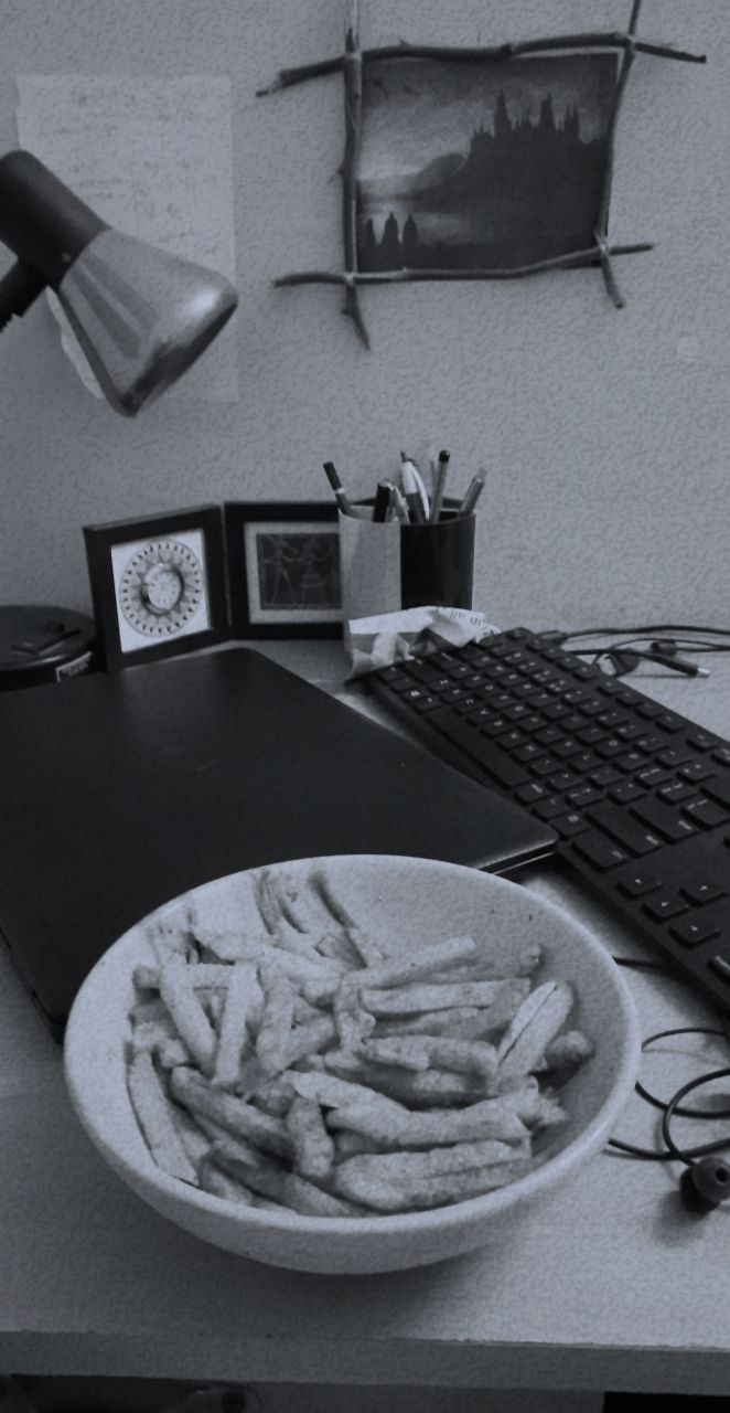 #blackandwhite #peace #wallpaper #binge