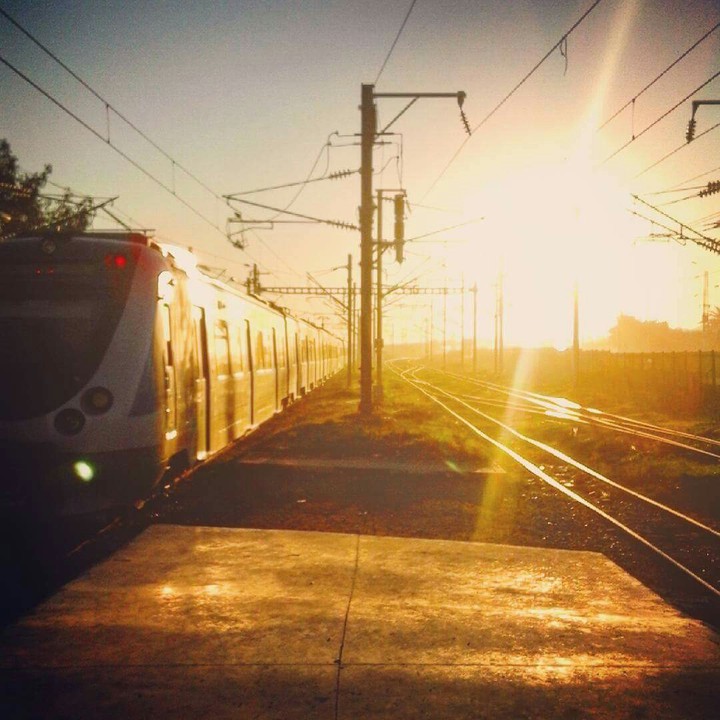 SNCFT Tunisia train EMD