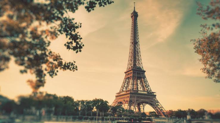 Eiffel Tower