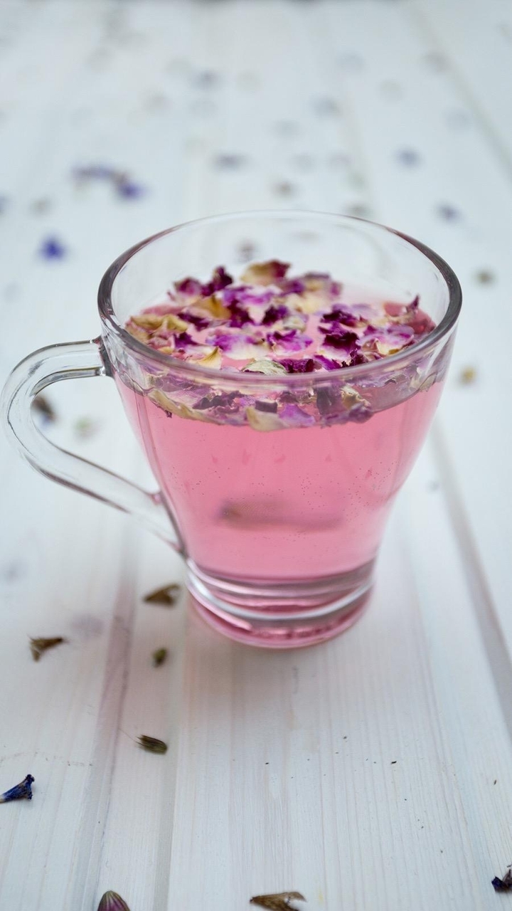 Yummy taste of flowers