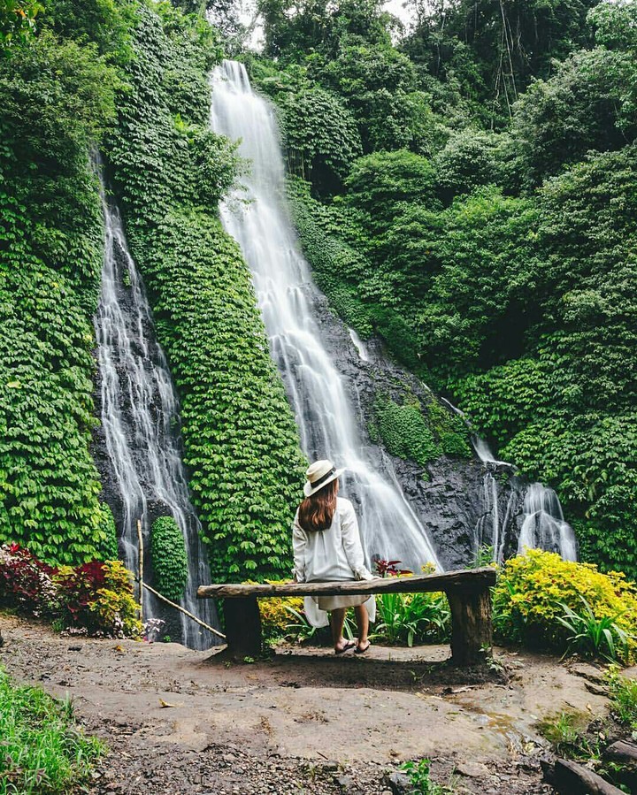 Banyumala Twin Waterfalls 