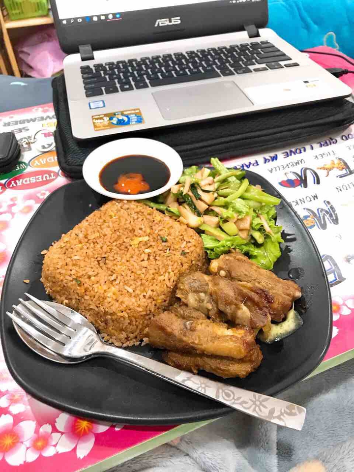 cơm sườn cây