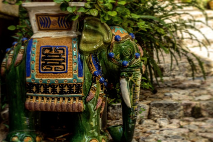 Charm Elephant