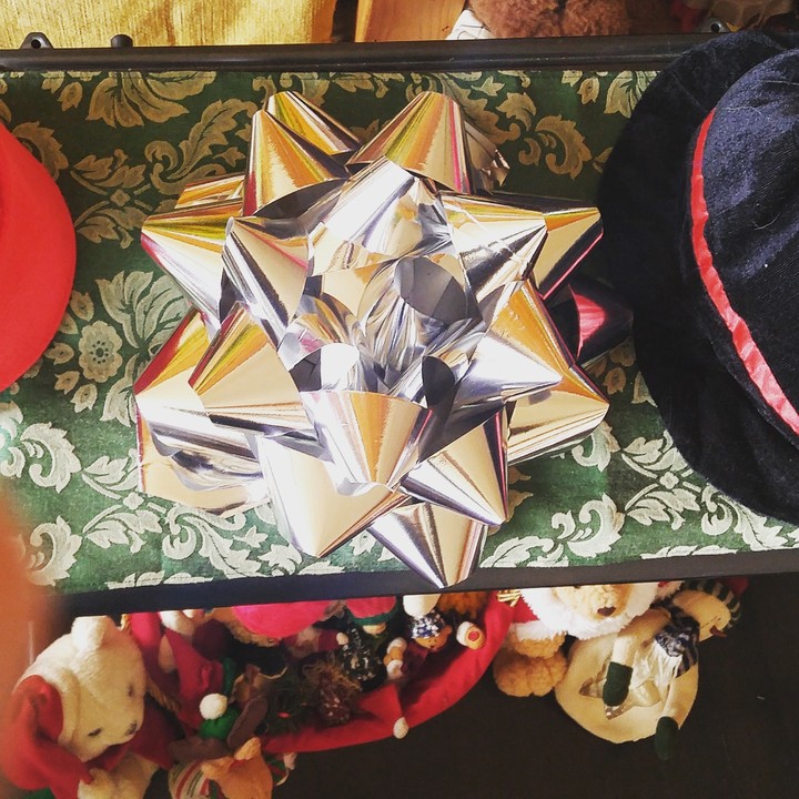 Giant Bow