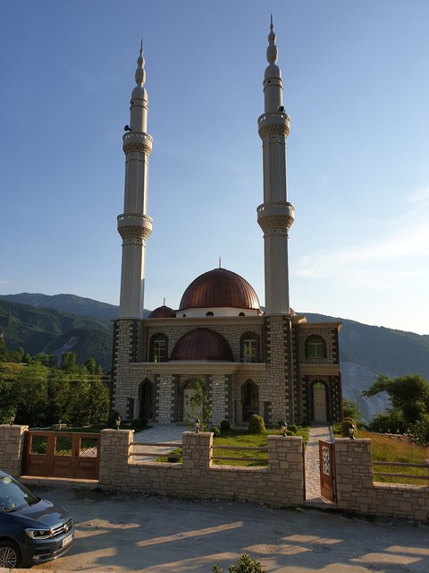 xhamia e Radomirës