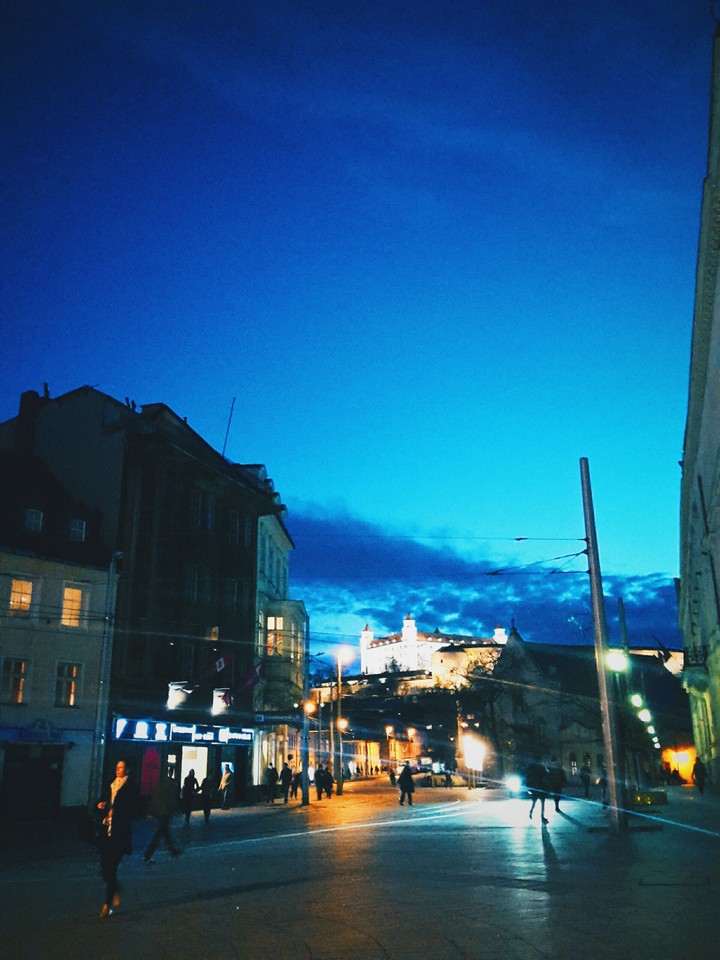 evening city.
