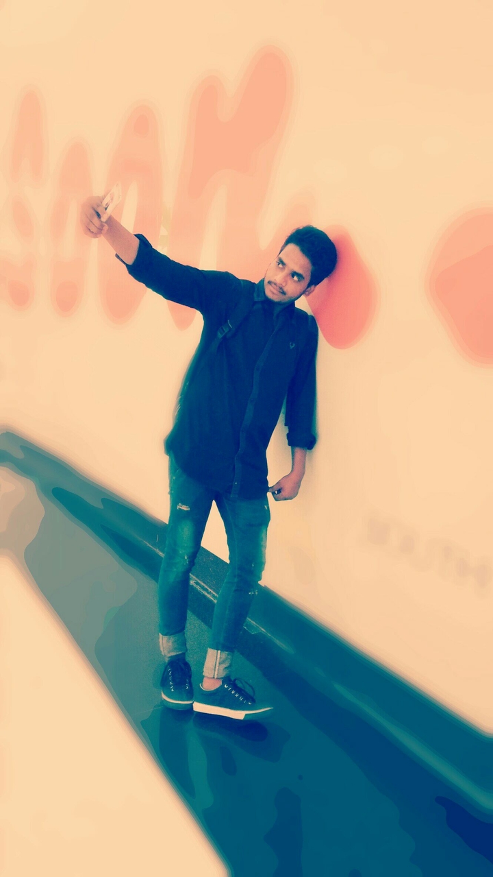 SELFI style