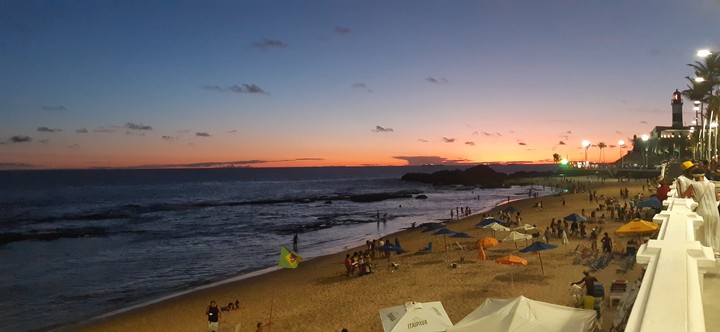 por do sol na Barra