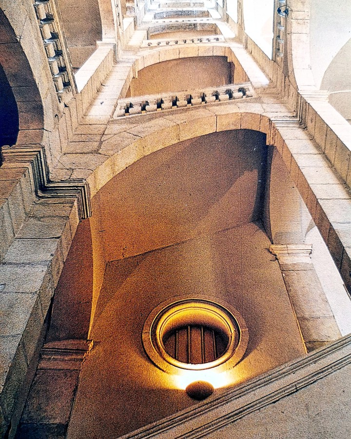 Old Lyon