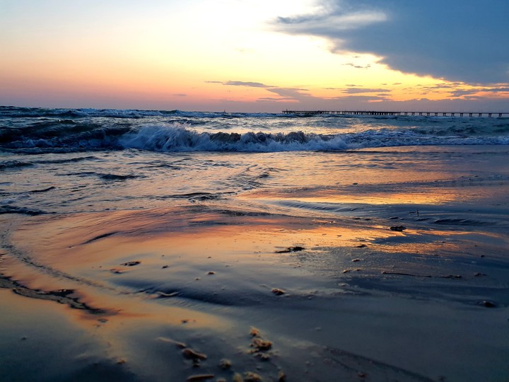 Море
