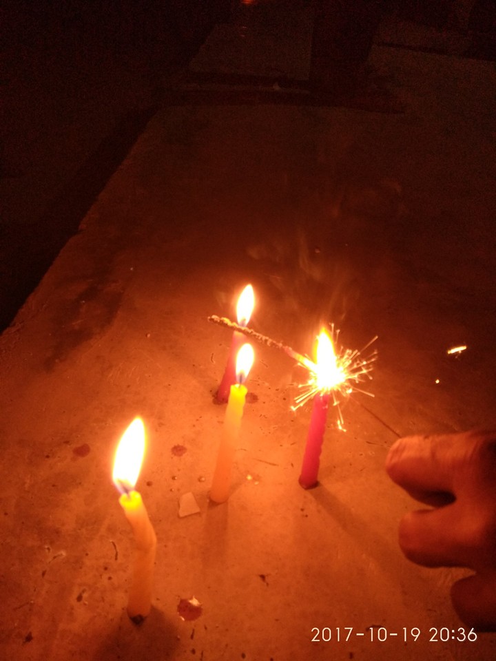 मोम बत्ती
