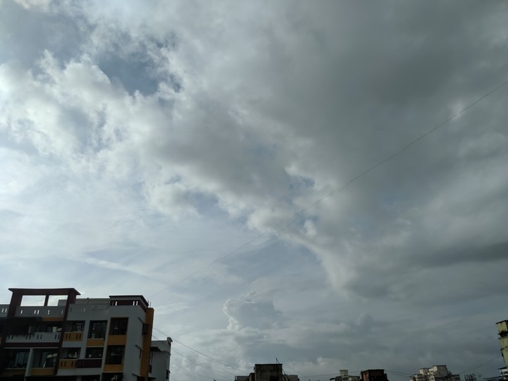 Floaty clouds