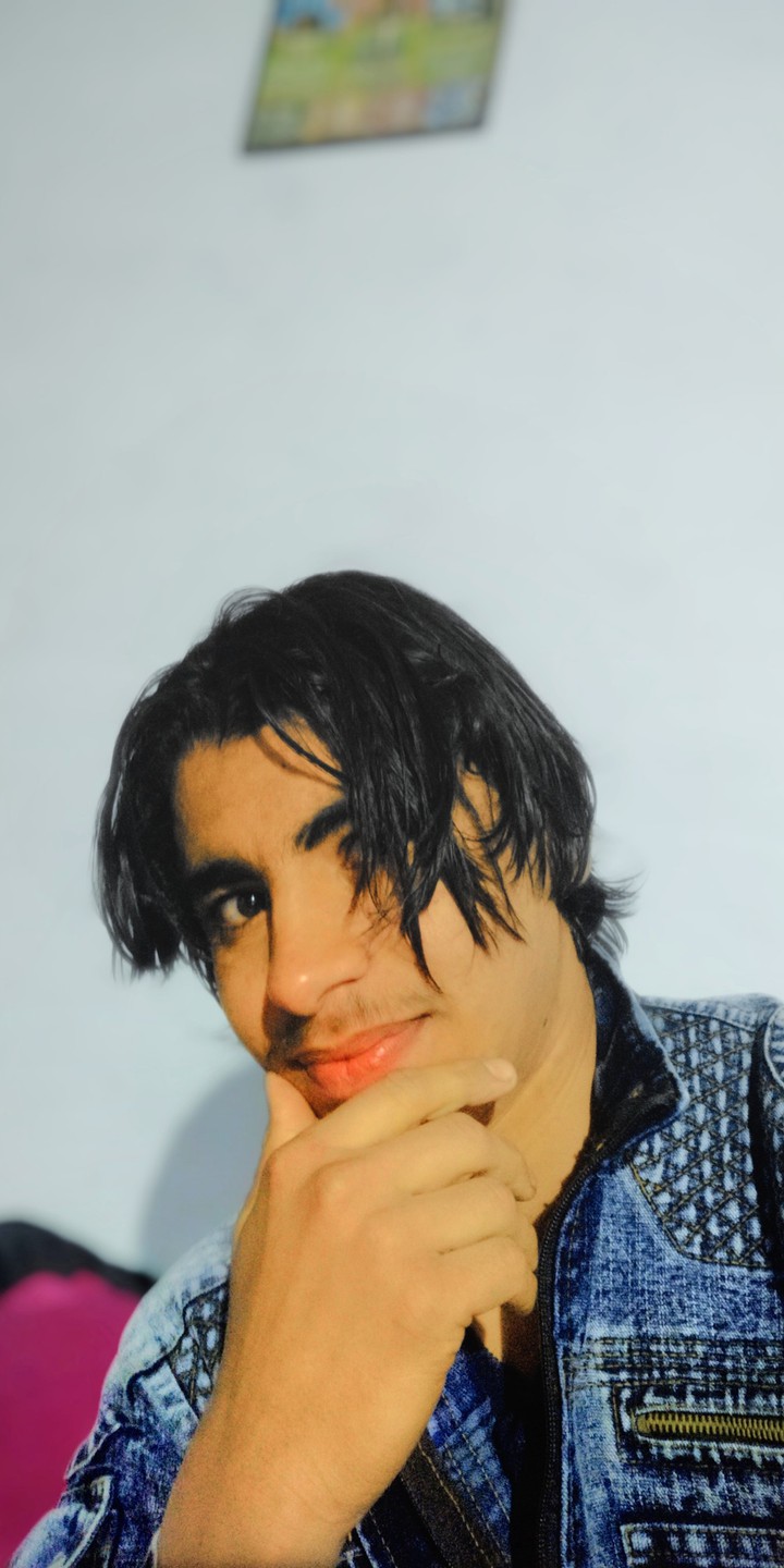 Hashmi boy