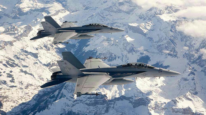 F-18