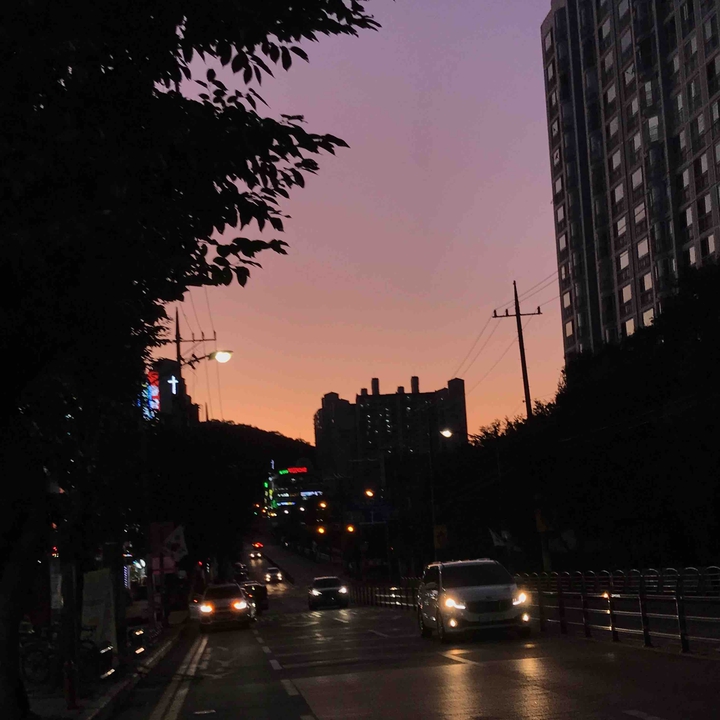 ?노을