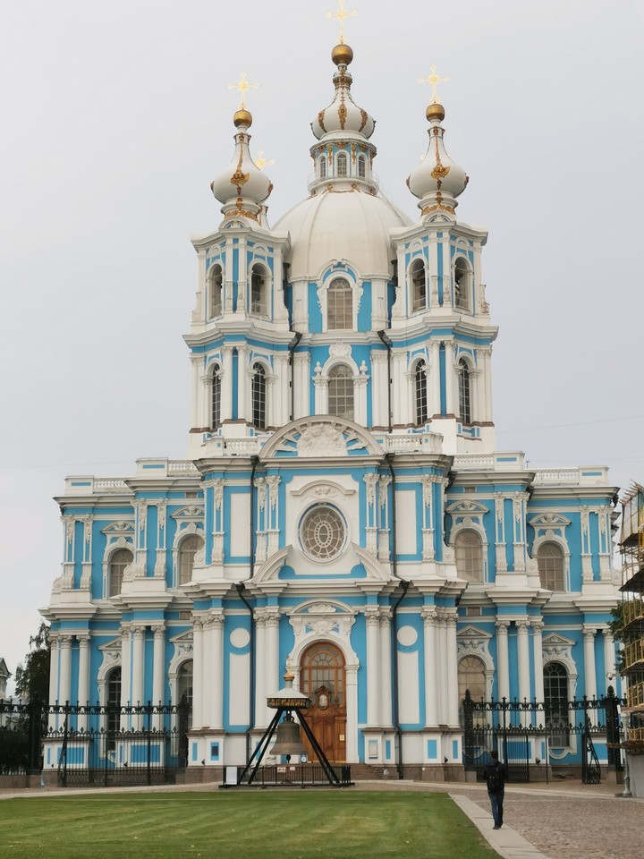 Смольный собор сентябрь 2020