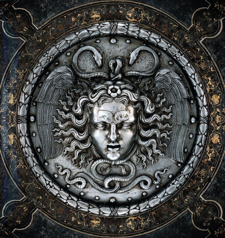 Medusa portrait !!