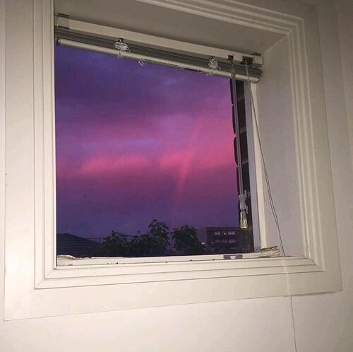 окно