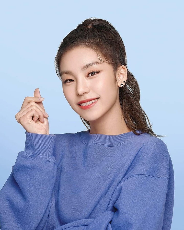 Yeji♡♡♡
