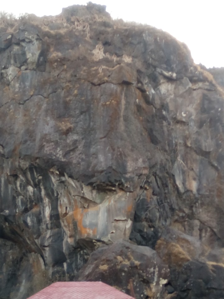 Rock sculpture