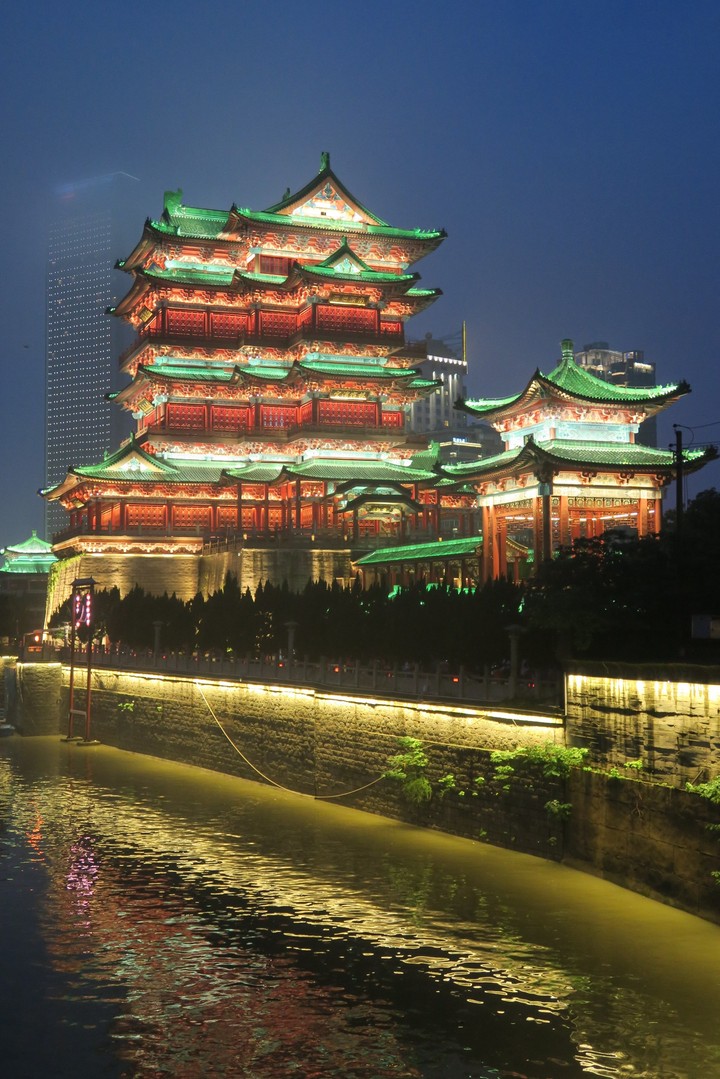 Tengwang Pavilion