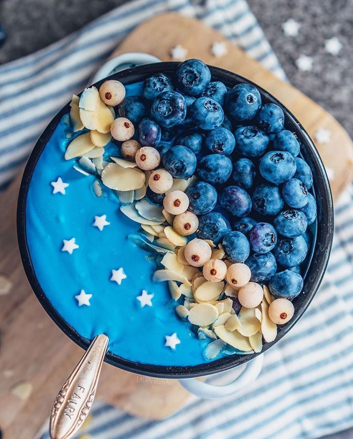 blue yogurt bowl