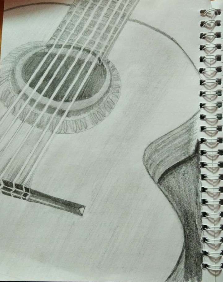 Pencil shading of guitar